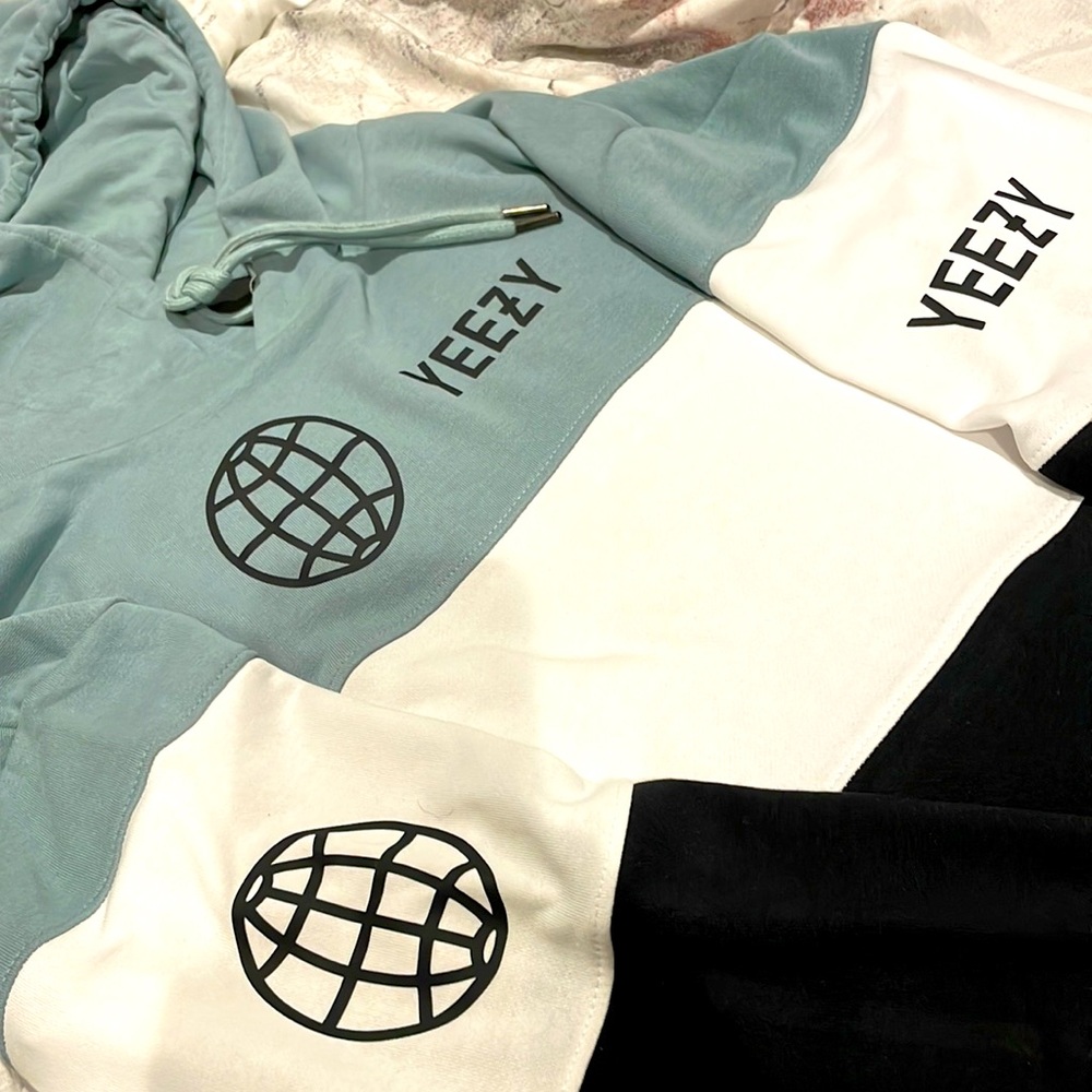 Yeezy Hoodie Custom Made. #LimitedEdition